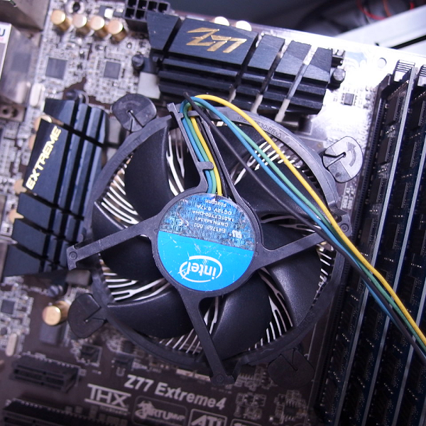 Z77 Extreme4