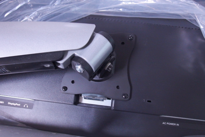 LCD-PHQ321XQB