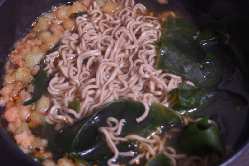 マルちゃん_天ぷらそば